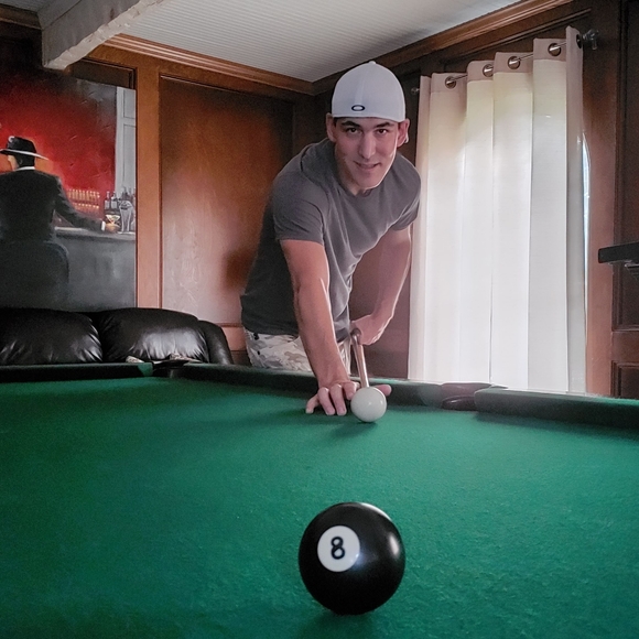 Men's Clothing - Picture 9 of 16